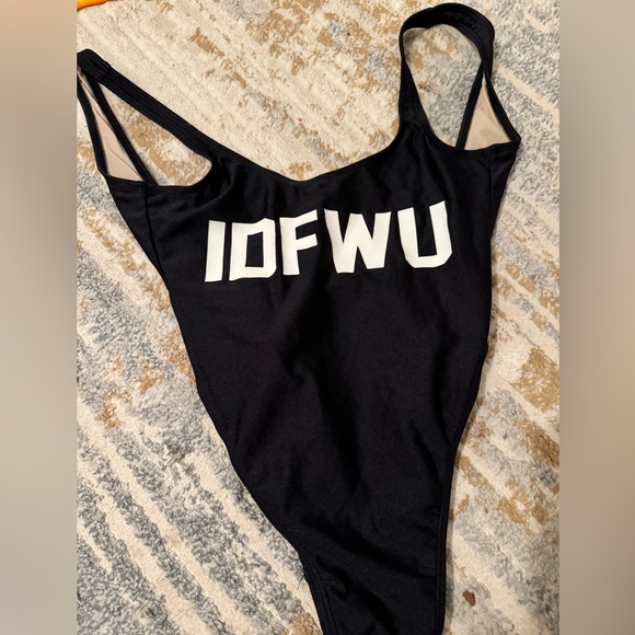 IDFWU Private Party Swimsuit S/M - Picture 5 of 6